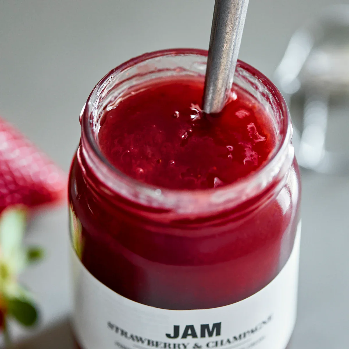 Jam, Strawberry & champagne, 235 g - Image 3