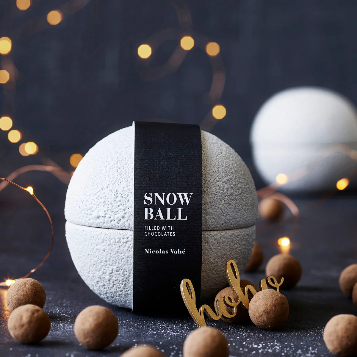 Ceramic snowball