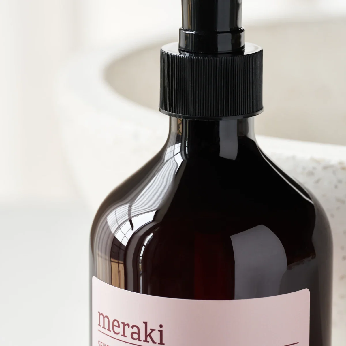 Sensitive wash, Intimate - Image 3